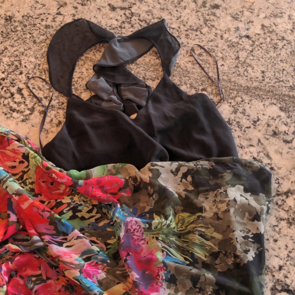 BNWT Everly Floral Maxi Dress